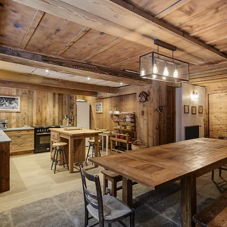 Lavancher - 400m2 Ferme 1803 Renovee Sauna Billard Chamonix